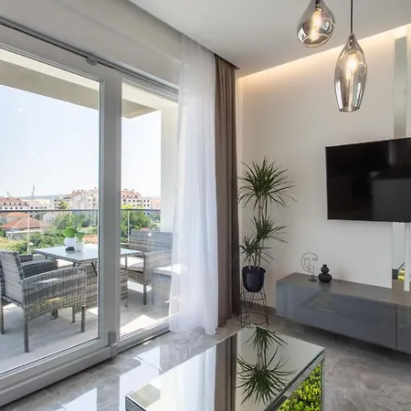 Apartment Taratta