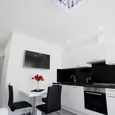 Apartment Taratta *