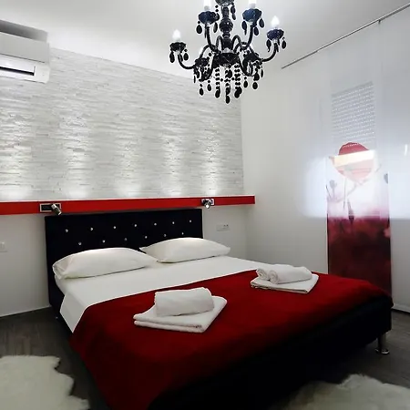Taratta Apartment *
