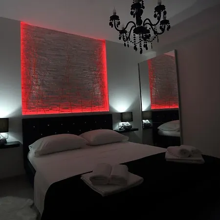 Taratta Apartment